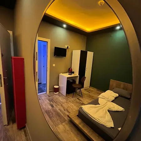 Yakamoz Pansiyon 2 Hostel Antalya