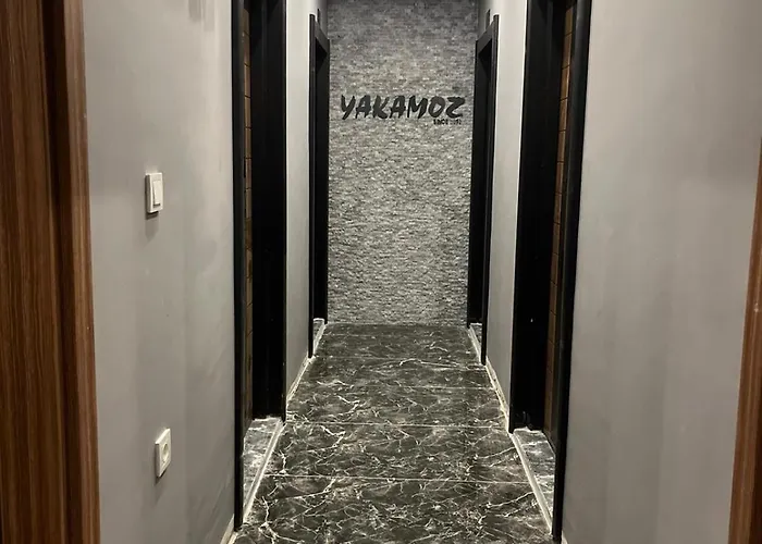 Yakamoz Pansiyon 2 *